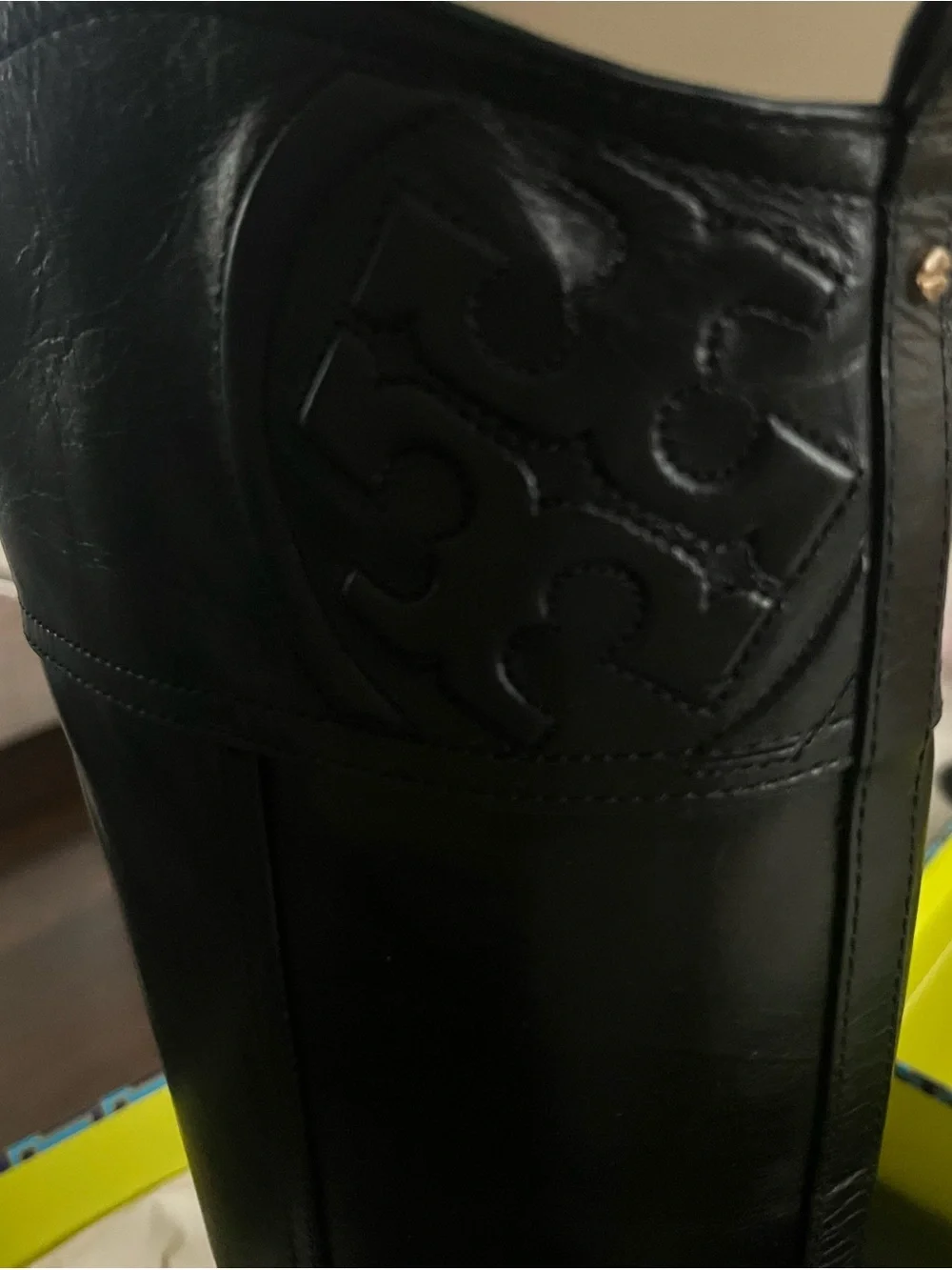 Tory Burch classic tory